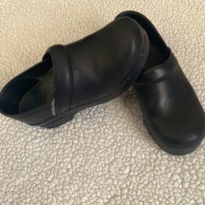 Dansko Clogs Size:36